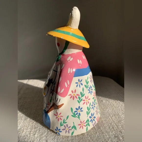 Vintage hand painted paper maché bunny - Picture 4 of 6